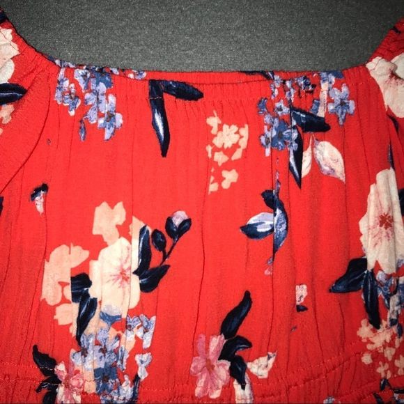 Cupcakes and Cashmere Red Off Shoulder Top Small S - Picture 4 of 8